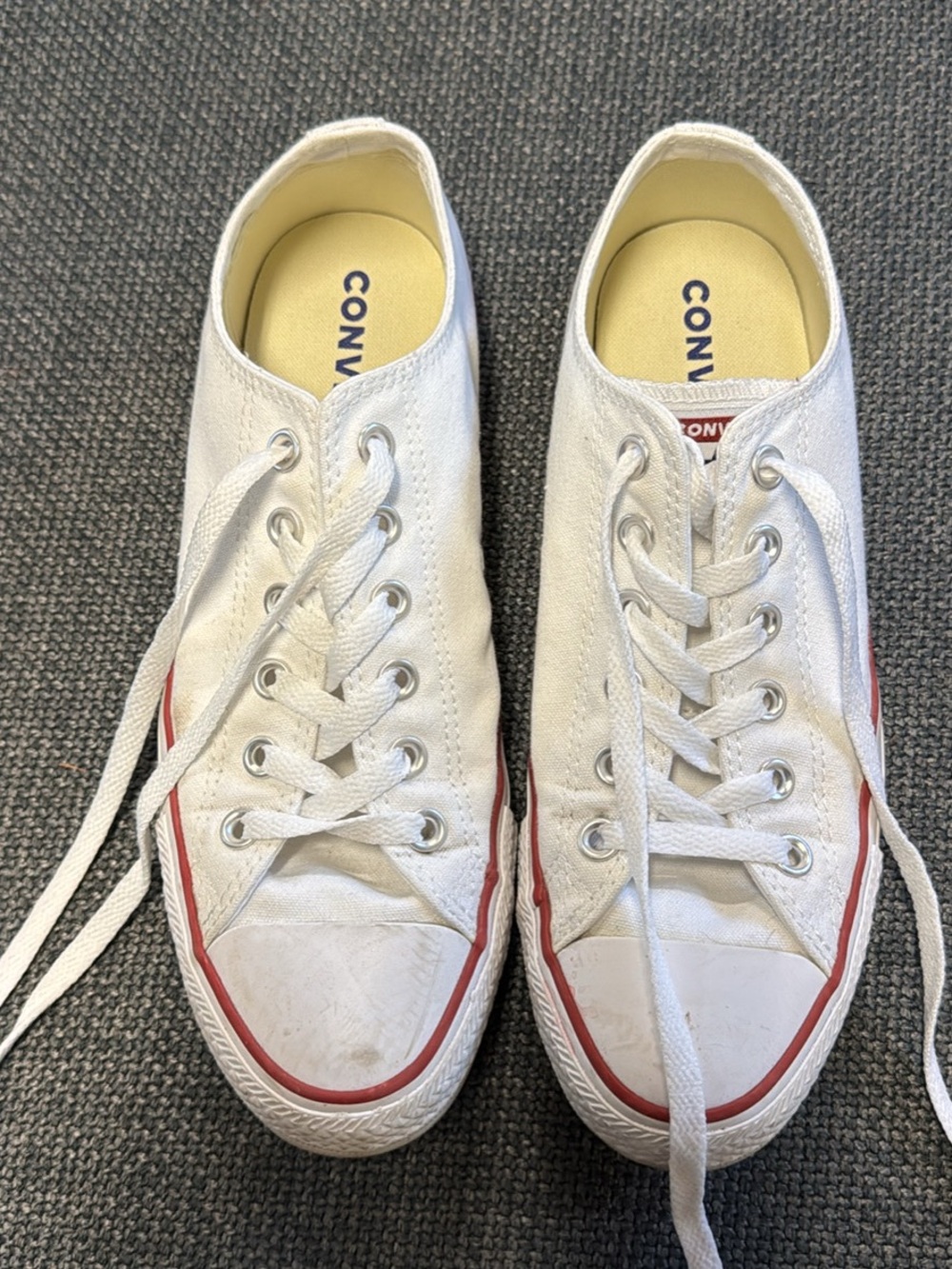Converse Women’s Size 9